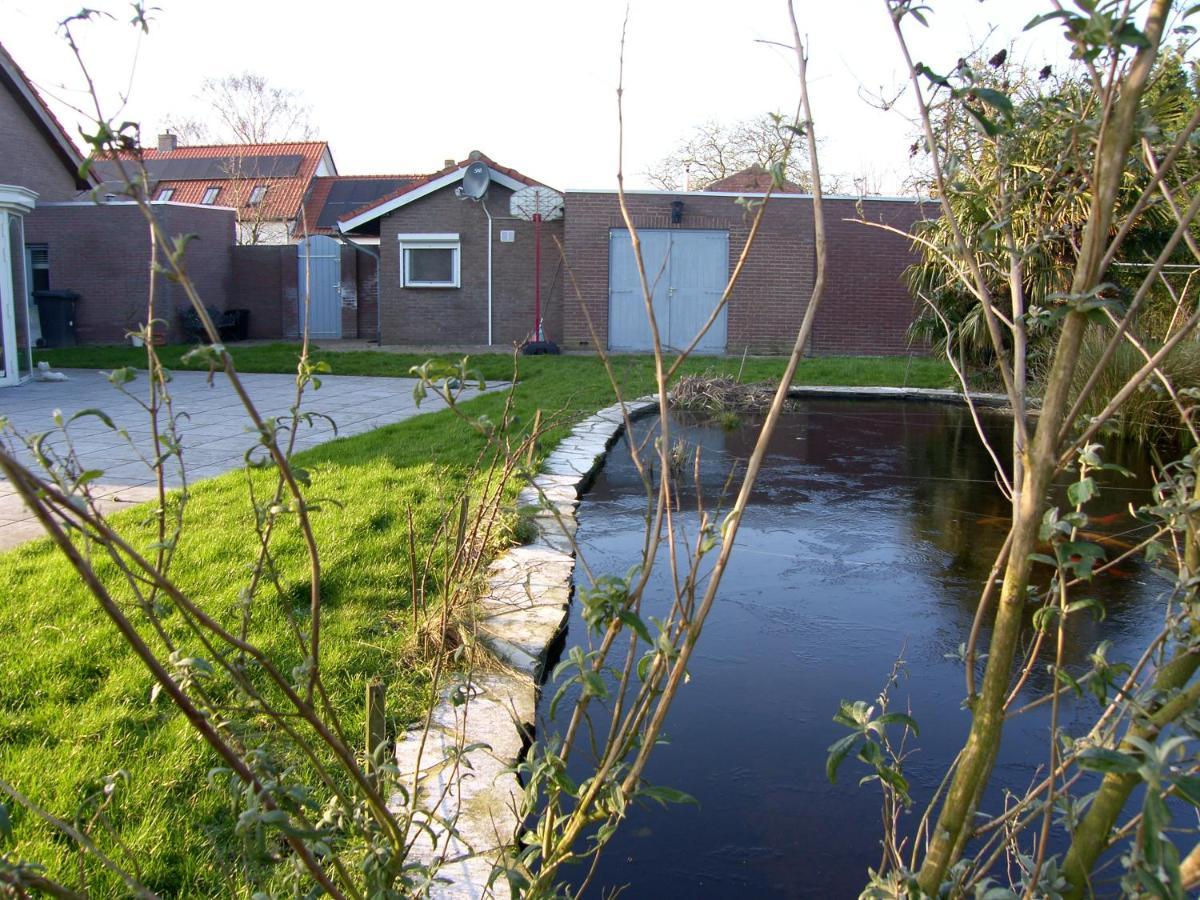 Slapen Bij De Zeeuwse Lala Bed & Breakfast IJzendijke Dış mekan fotoğraf